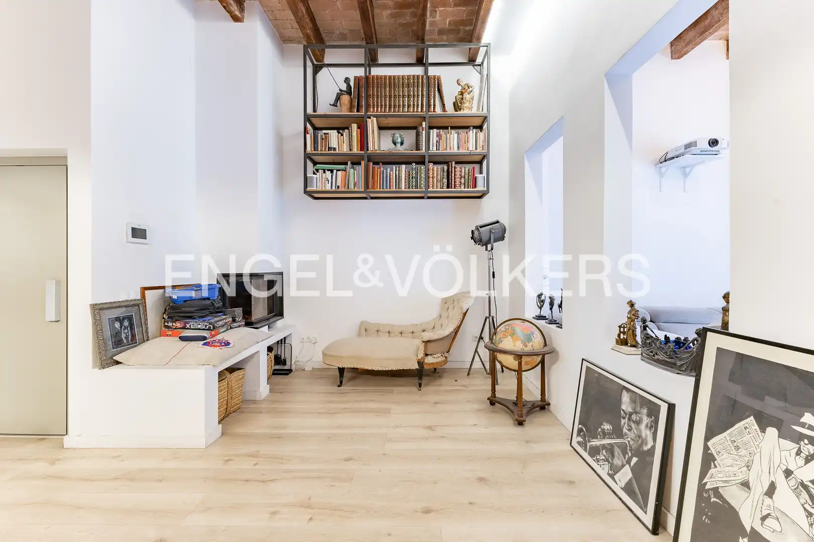 Sala de estar de Casa o chalet en venta en Barcelona con Aire acondicionado, Calefacción y Jardín privado