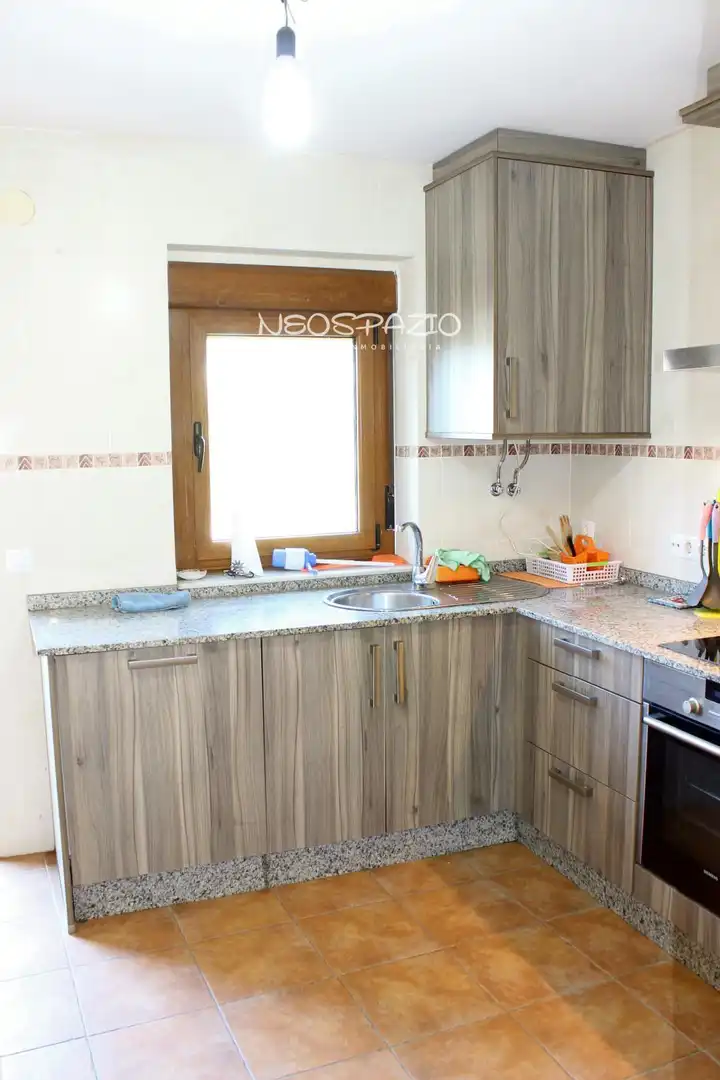 Kitchen of Detached homes for sale in Friol  with Furnished