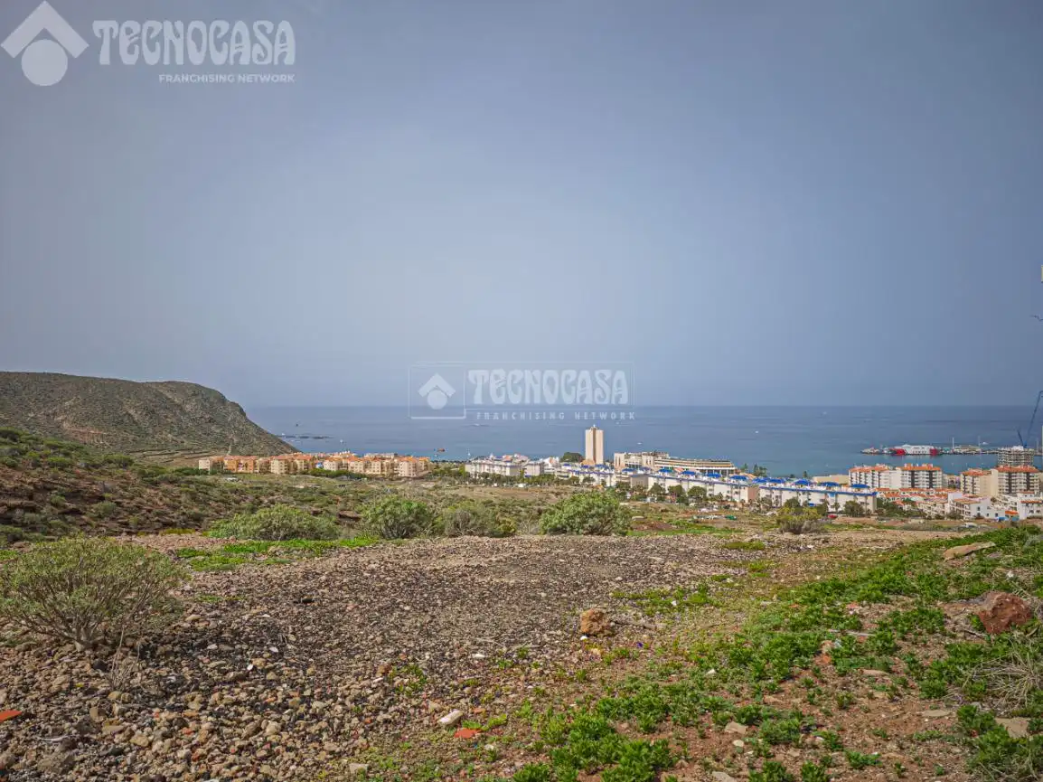 Piso en venta en Arona con Piscina comunitaria