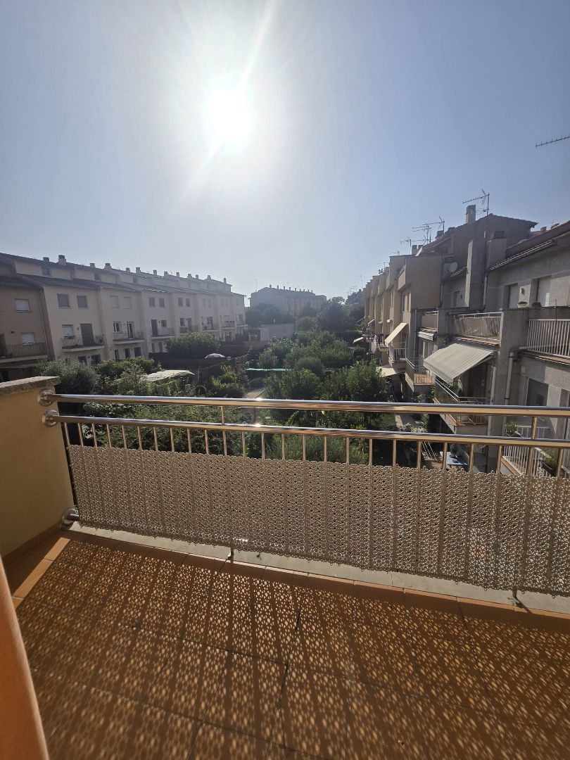 Balcony of House or chalet for sale in Vic  with Heating