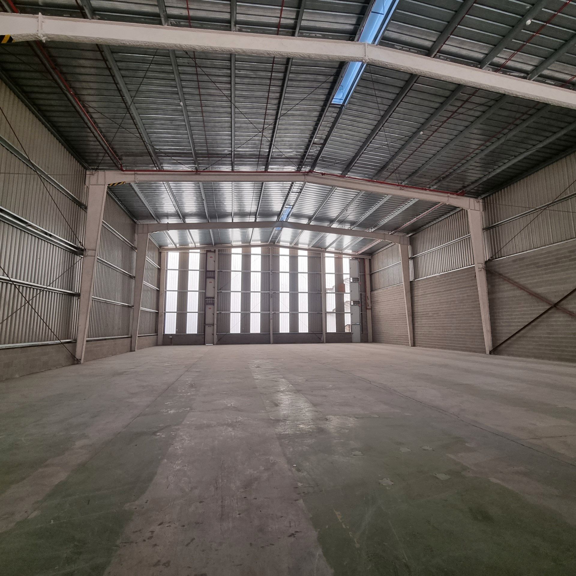 Industrial buildings for sale in Masquefa