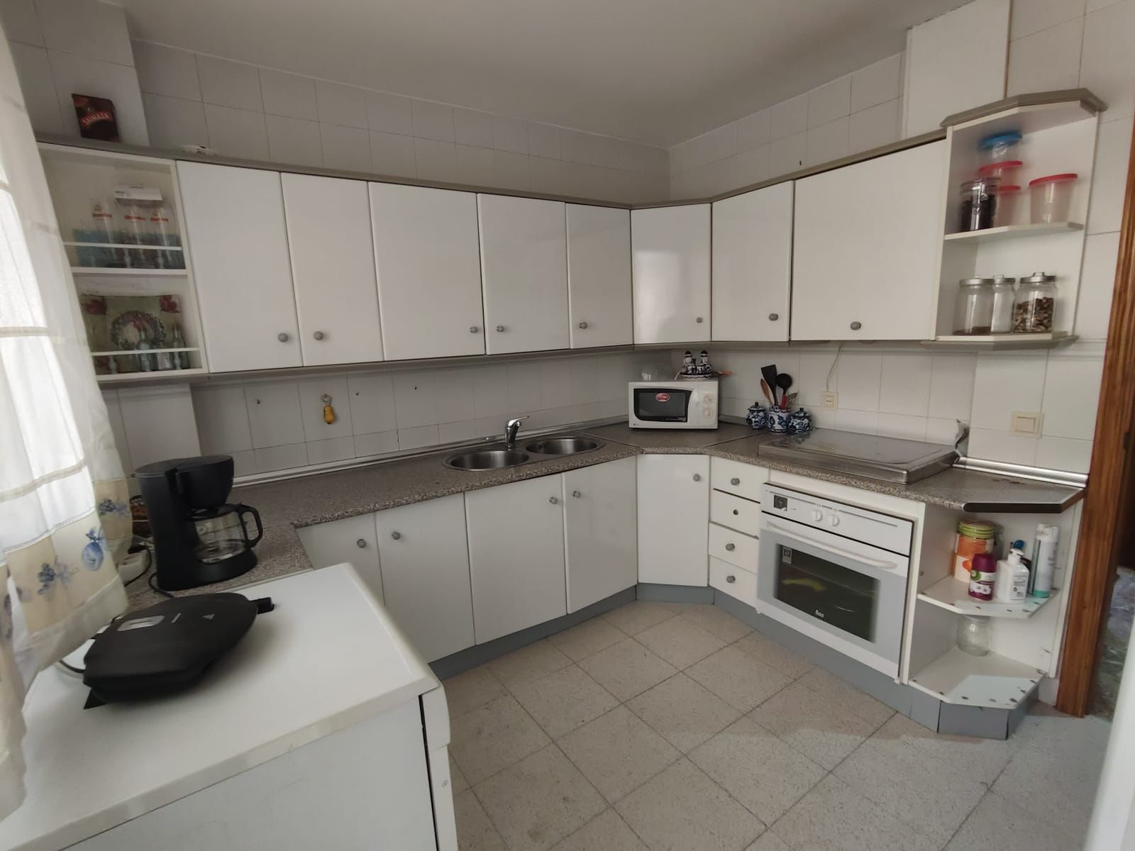 Kitchen of Flat for sale in Guadix  with Terrace and Balcony