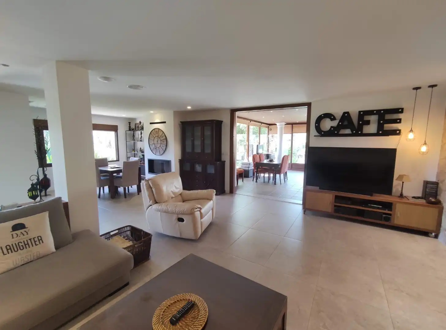 Sala d'estar de Casa o xalet en venda en Elche / Elx amb Aire condicionat, Calefacció i Jardí privat