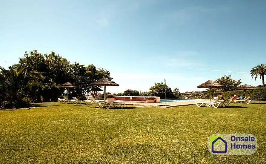 Apartament amb jardí en venda a Nueva Andalucía, imagen 37