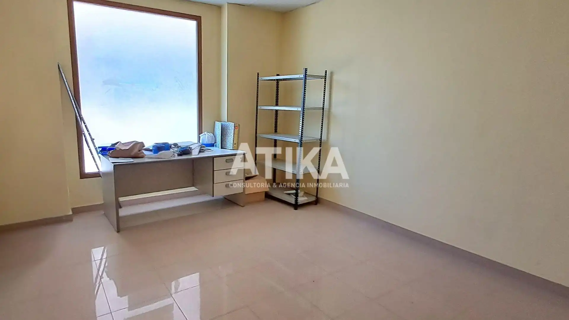 Business premises to rent in Sant Josep - Zona Hospital, imagen 14