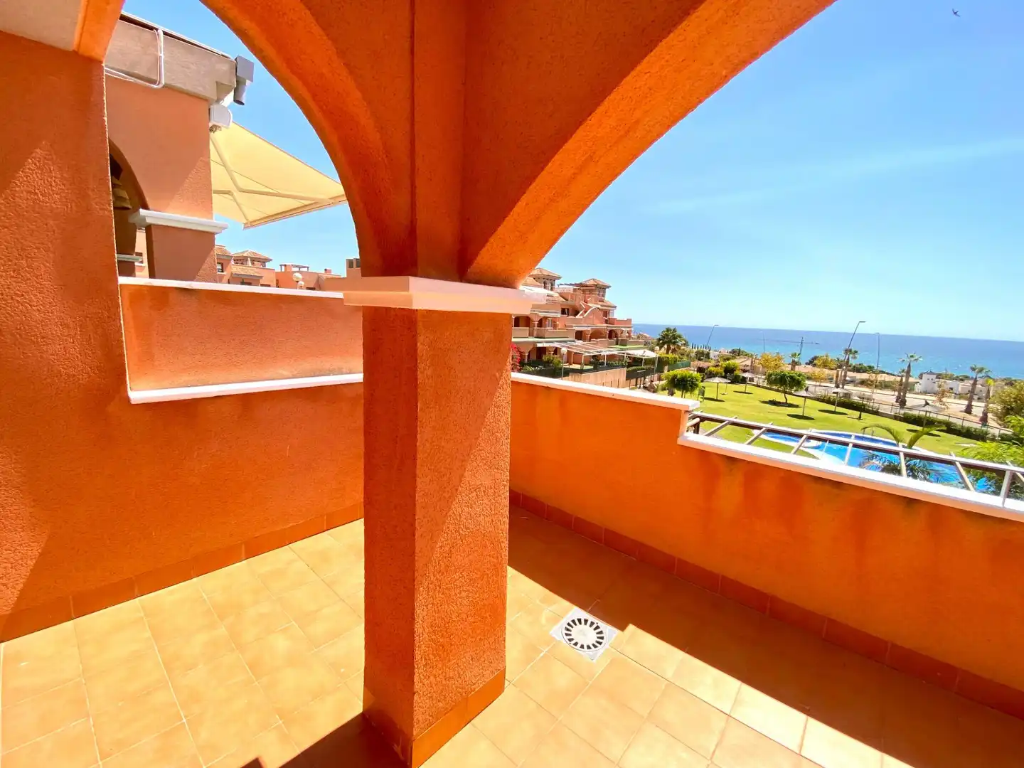 Terrassa de Apartament en venda en Cartagena amb Terrassa, Moblat i Piscina comunitària