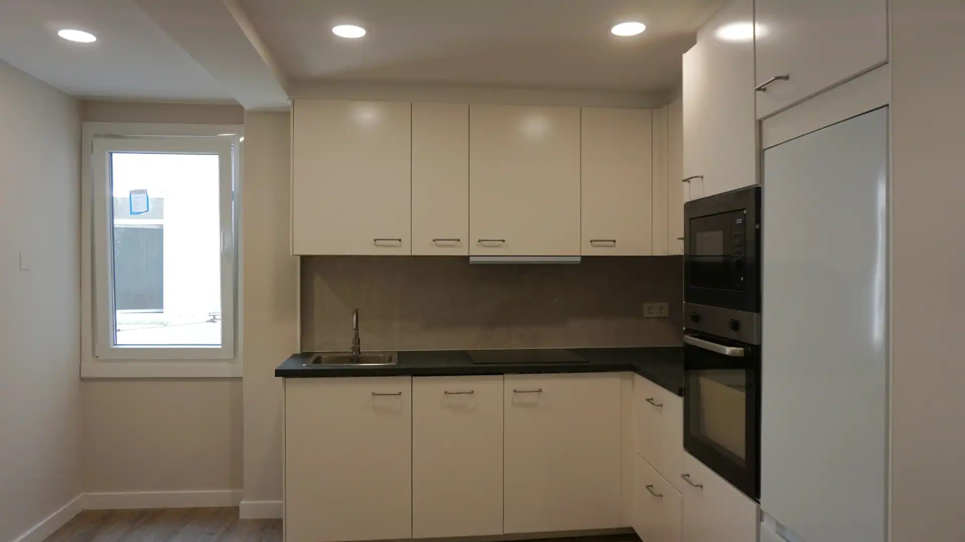 Flat for rent in Rúa Castiñeiras de Abaixo, 34, Cuatro Caminos - Plaza de la Cubela