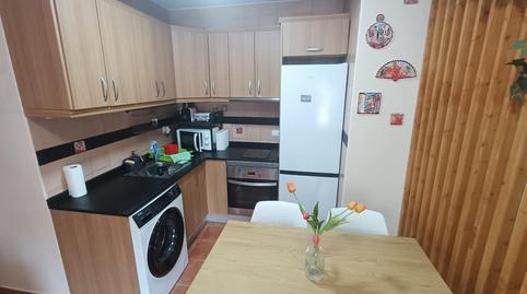 Photo 4 of Flat for rent in Casco Antiguo - Sta. Cruz - Ayuntamiento, Alicante / Alacant