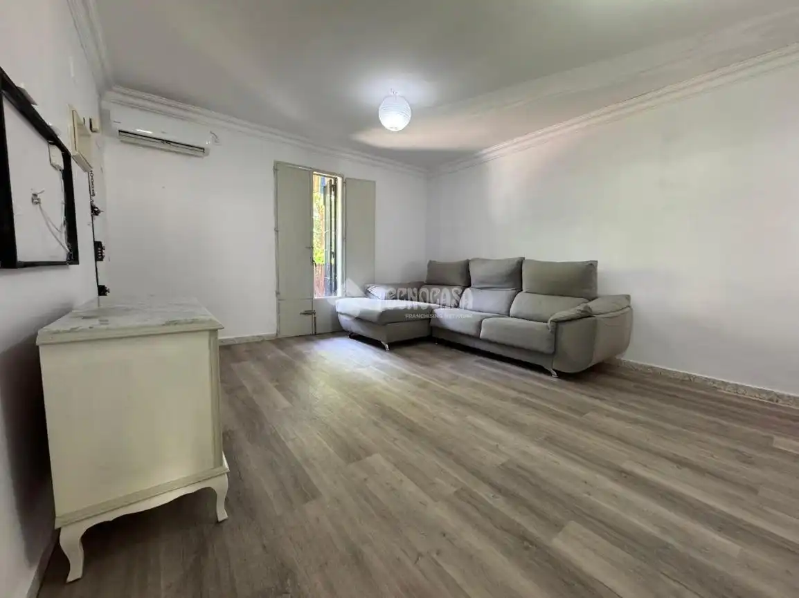 Wohnzimmer von Wohnung zur Miete in Écija