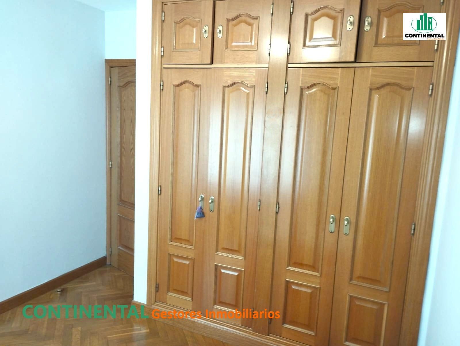 Habitación de Piso para compartir en El Escorial con Calefacción, Jardín privado y Terraza