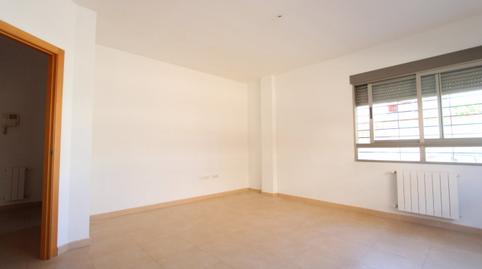 Foto 2 de Planta baja de alquiler en Núcleo Urbano, La Pobla de Vallbona