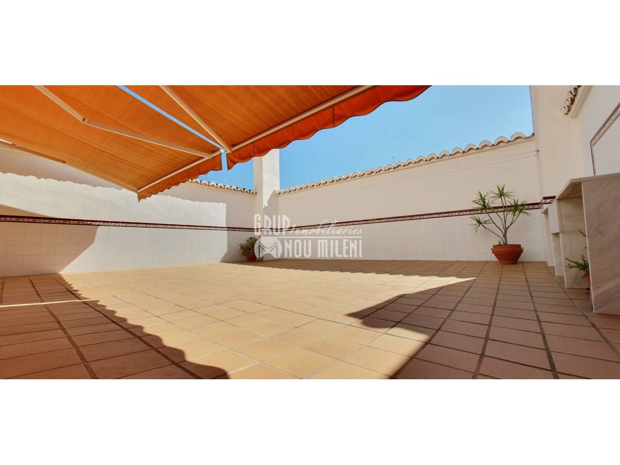 Terrace of House or chalet for sale in Alfafar  with Air Conditioner, Terrace and Furnished