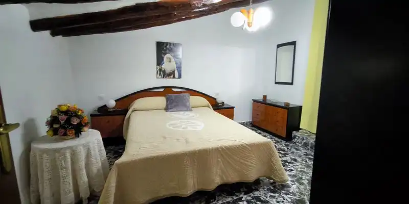 Dormitori de Casa o xalet en venda en Lorca amb Jardí privat