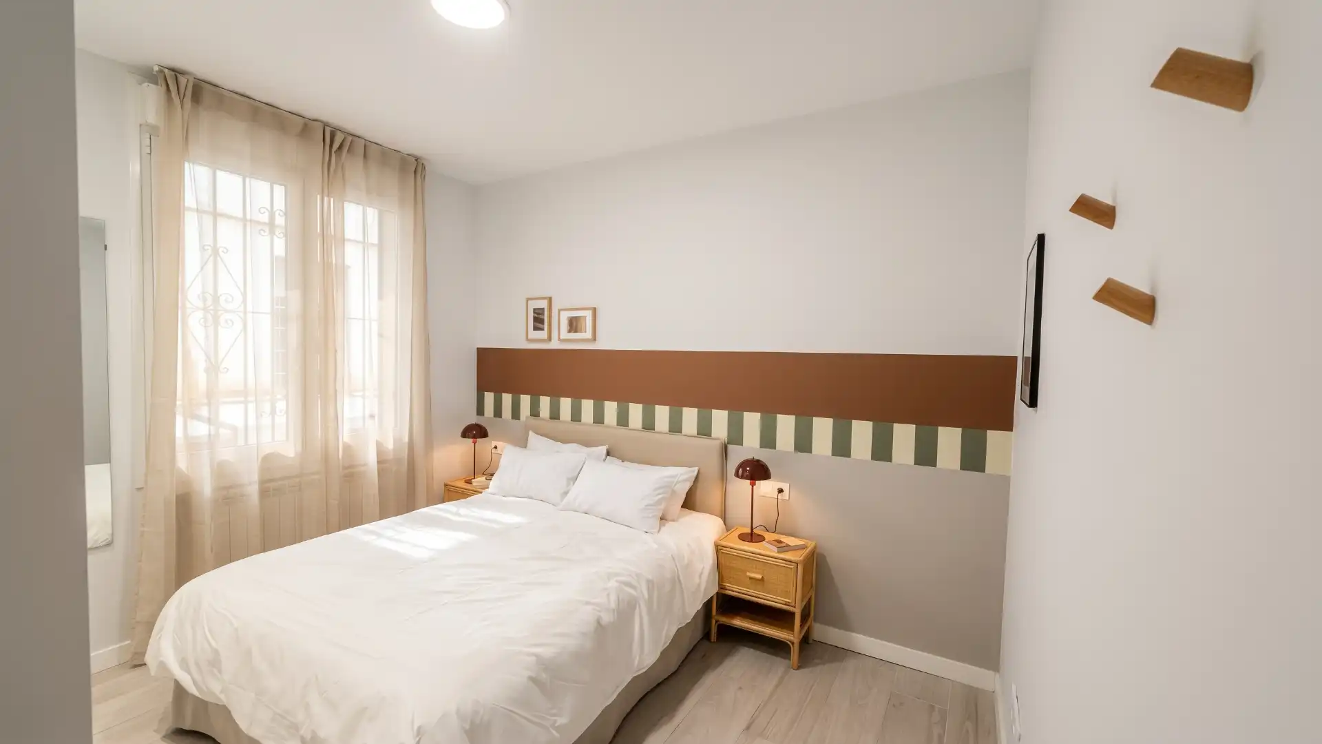 Bedroom of Apartments for rent in Barrio de Salamanca