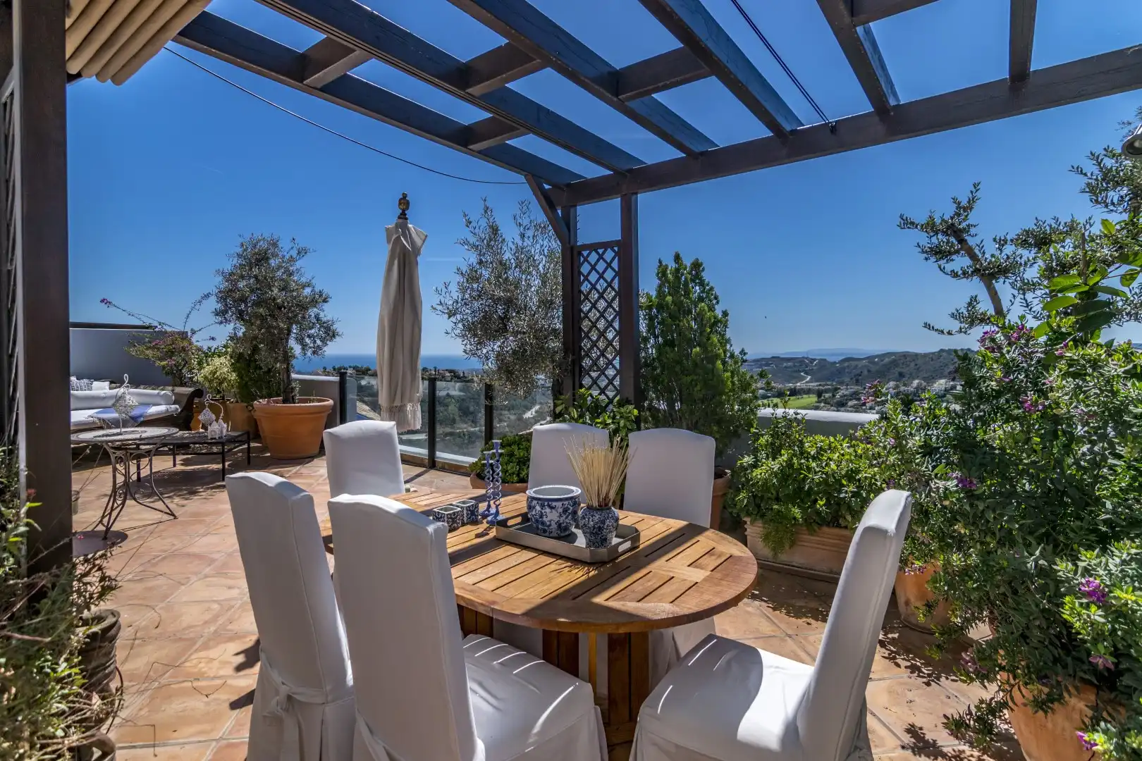 Terrace of Detached homes for sale in Benahavís  with Terrace, Swimming Pool and Community pool
