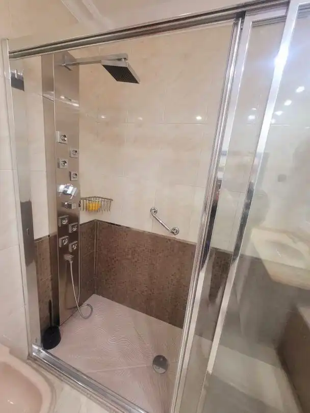 Bathroom of Flat for rent in Berango  with Heating and Private garden
