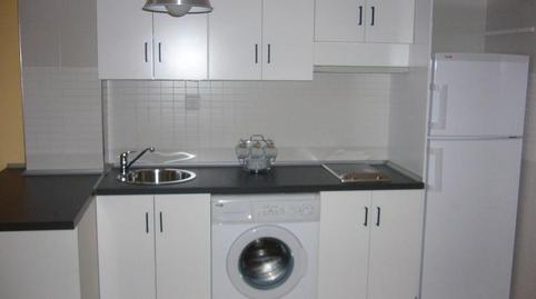 Foto 2 de Apartamento en venta en Calle Caronte, Puerta de Cuartos - Avda. de Portugal, Toledo