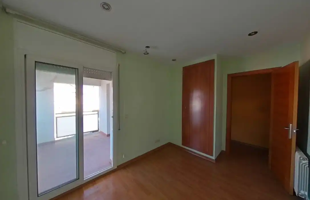 Bedroom of Detached homes for sale in Olot  with Balcony