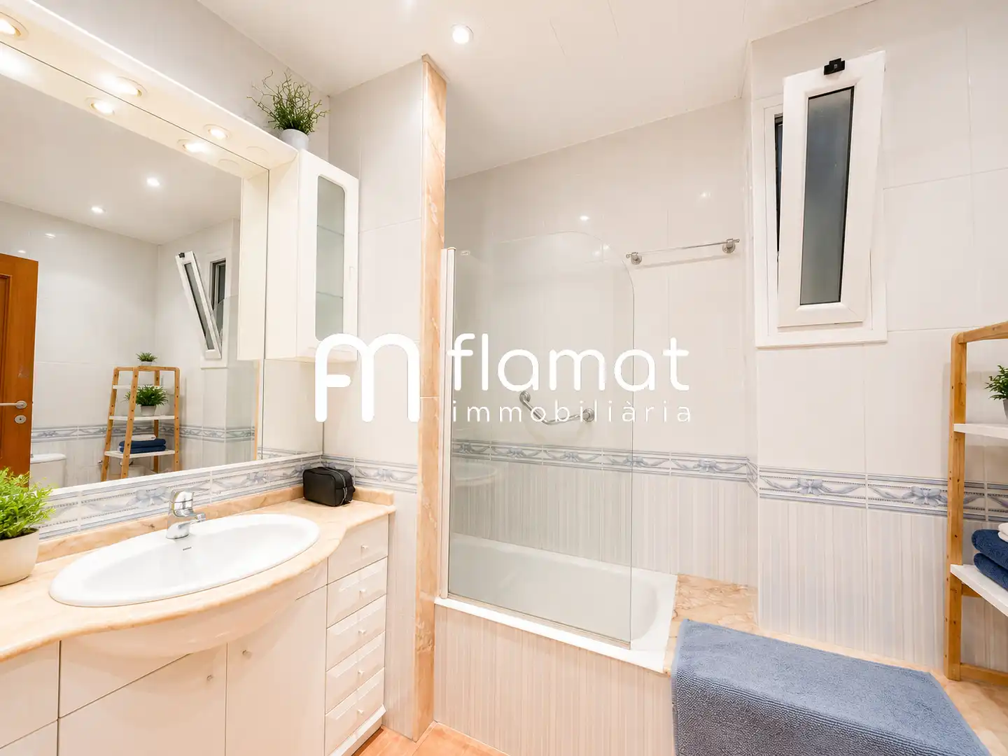 Baño de Piso en venta en Barcelona con Terraza