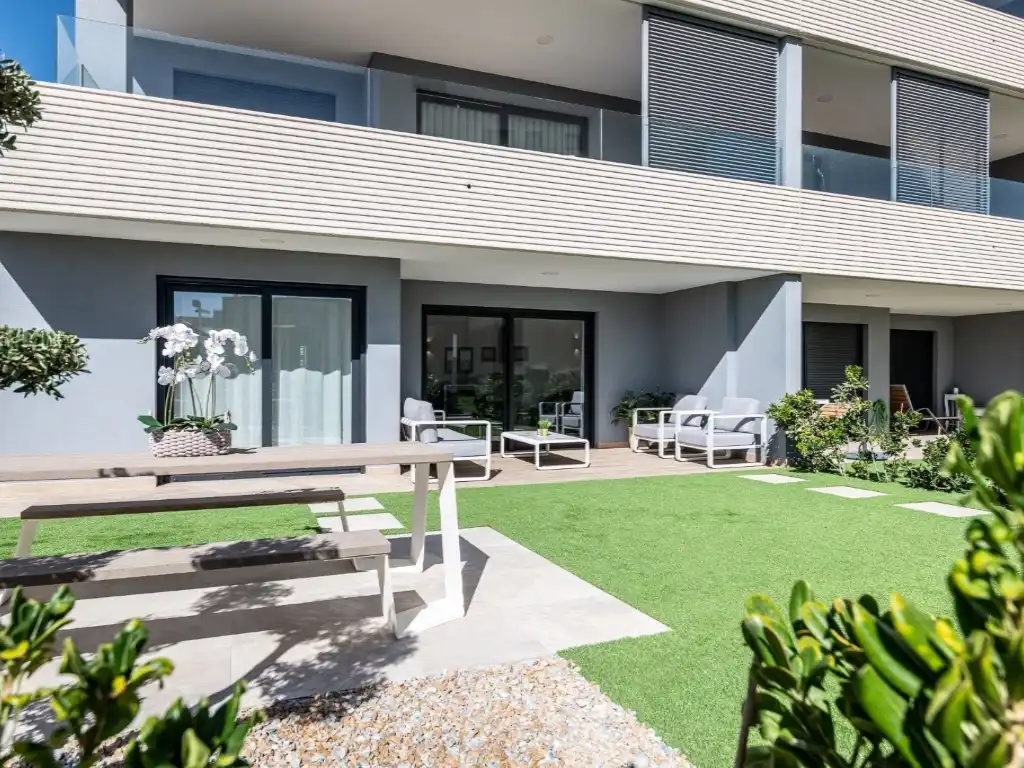 Apartament amb piscina en venda a Calle Tornado, imagen 3