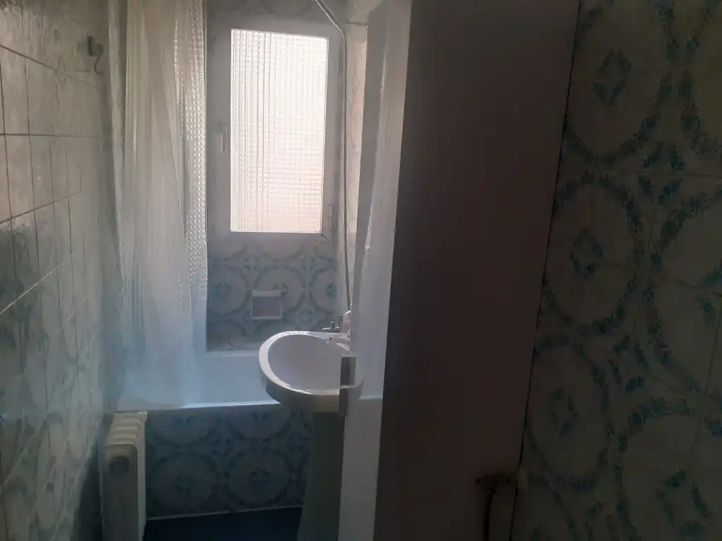 Baño de Piso de alquiler en Granada con Calefacción