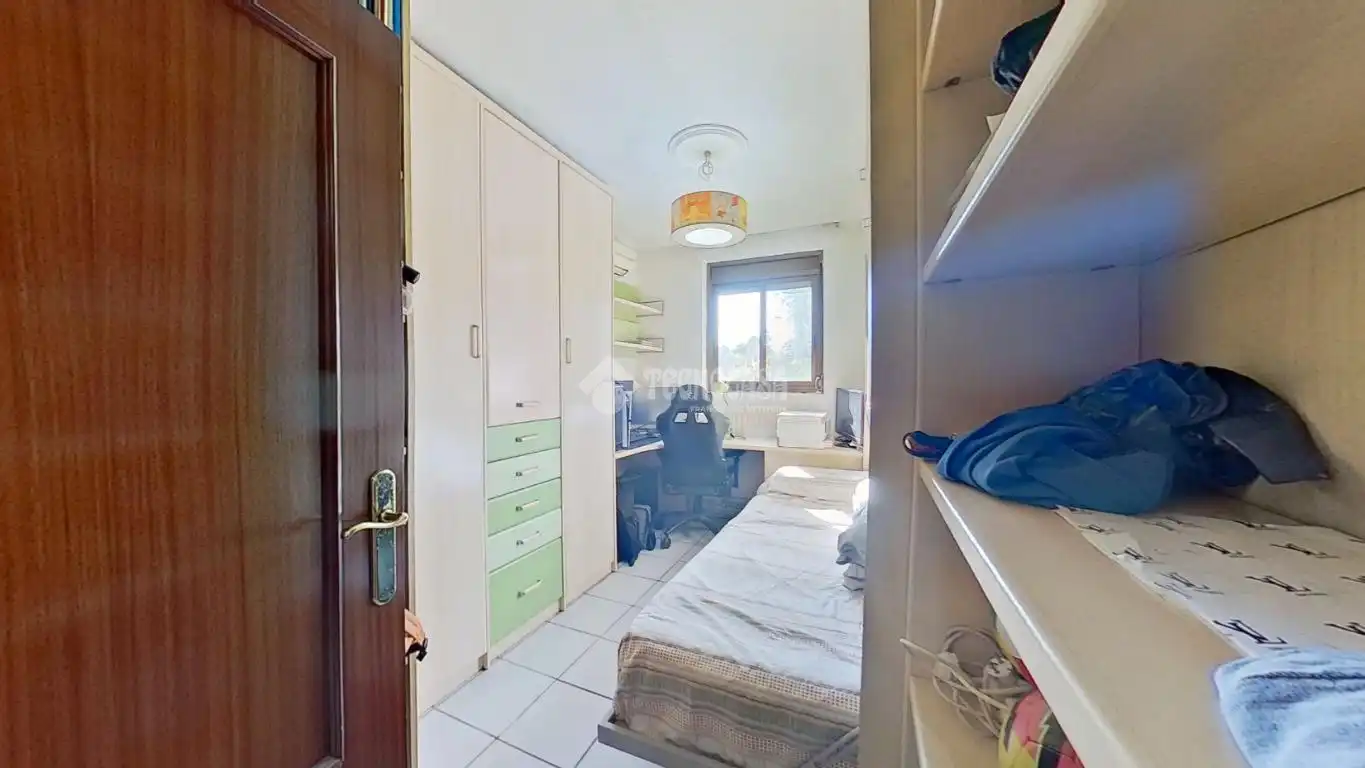 Bedroom of Flat for sale in Badia del Vallès  with Air Conditioner, Storage room and Balcony