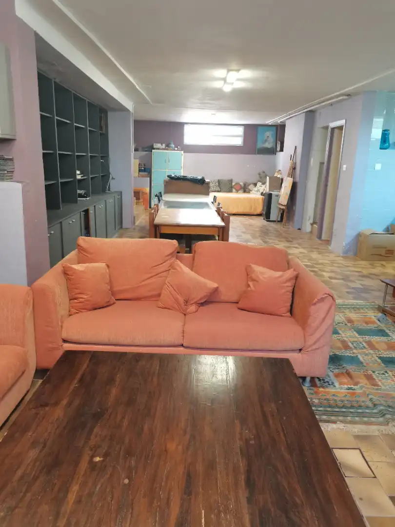 Sala d'estar de Casa o xalet en venda en Málaga amb Calefacció, Jardí privat i Parquet