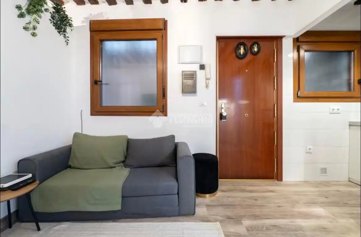 Sala de estar de Estudio en venta en Madrid