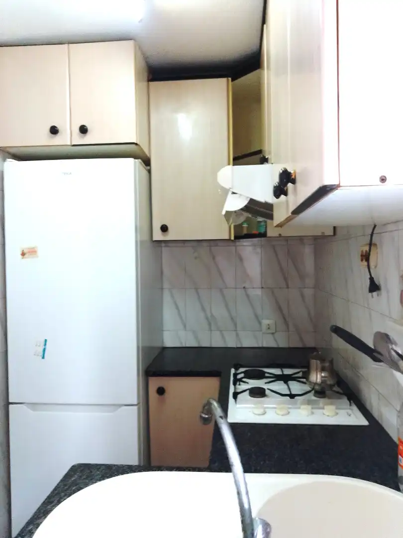 Küche von Wohnung zum Verkauf in L'Hospitalet de Llobregat mit Klimaanlage und Heizung