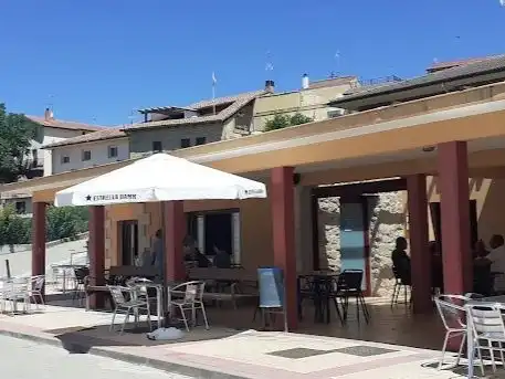 Local de lloguer en Baños de Ebro / Mañueta amb Aire condicionat, Calefacció i Terrassa
