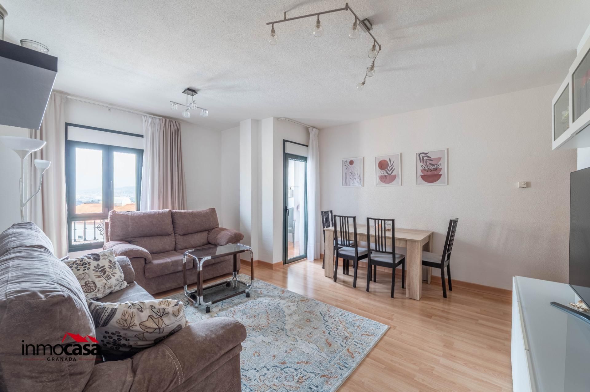 Sala d'estar de Pis en venda en Ogíjares