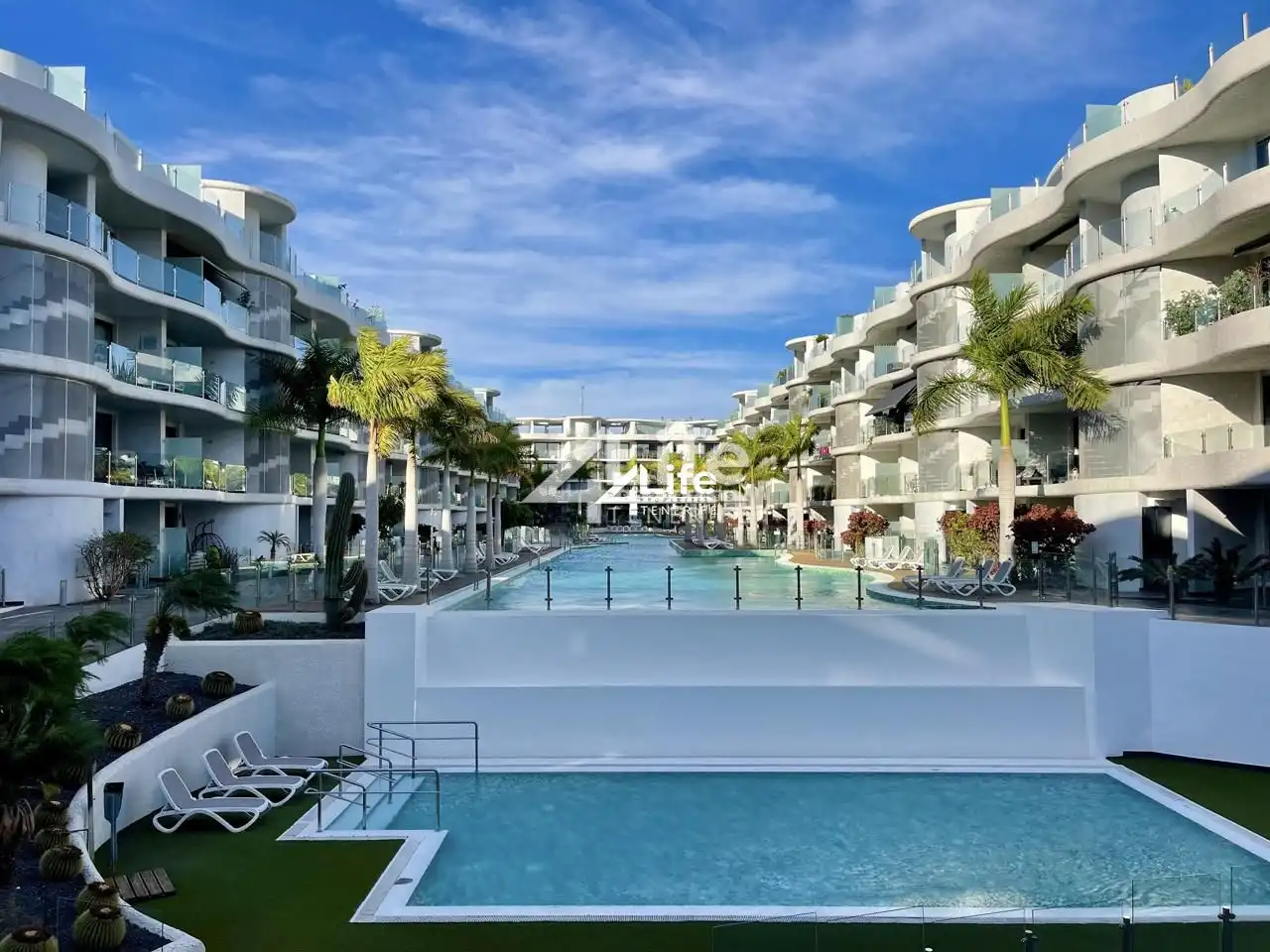 Piscina de Apartamento de alquiler en Arona con Aire acondicionado, Terraza y Piscina