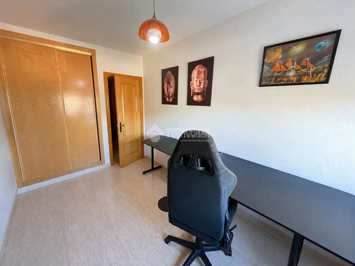 Piso en venta en Pozuelo del Rey con Calefacción y Trastero