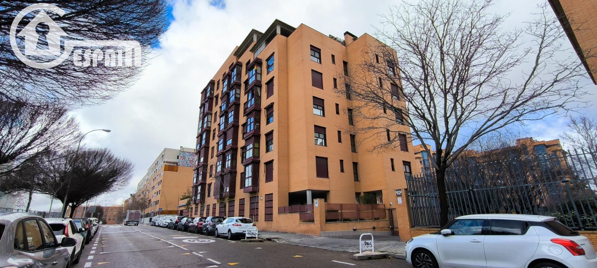 Vista exterior de Pis en venda en  Madrid Capital amb Aire condicionat, Traster i Piscina comunitària