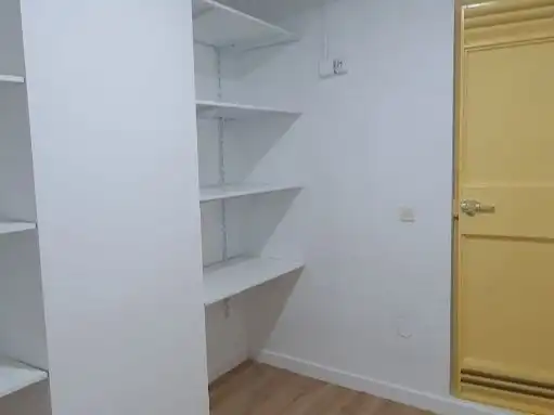 Trastero de alquiler en Calle Tomás Echeverría, 7, Parque Ayala - Jardín de la Abadía - Huelín
