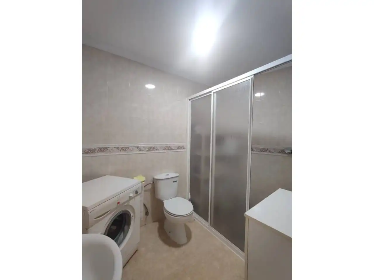 Baño de Piso en venta en Espejo con Aire acondicionado