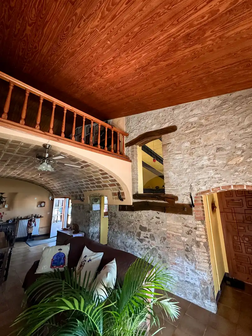 Casa rústica con piscina en venta en Aiguaviva, imagen 12