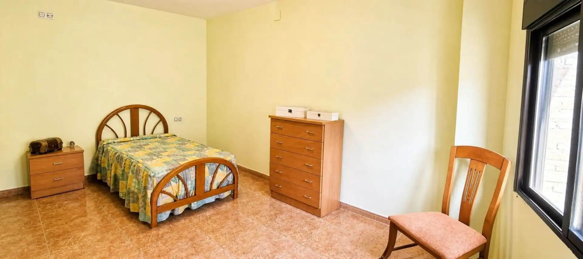 Bedroom of Houses for sale in Losar de la Vera  with Air Conditioner, Terrace and Furnished
