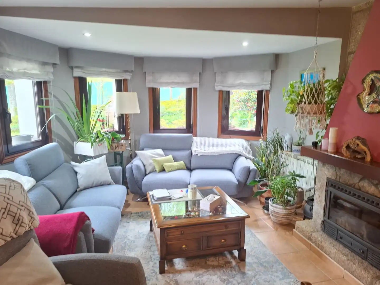 Sala d'estar de Casa o xalet en venda en Esgos amb Calefacció, Jardí privat i Traster