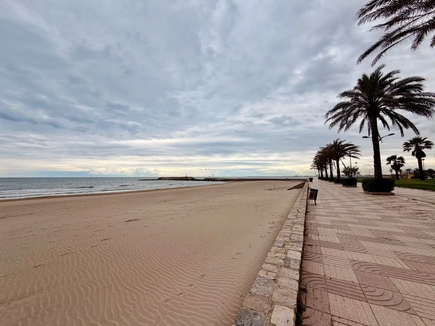 Exterior view of Apartments for sale in Alboraya  with Air Conditioner and Storage room