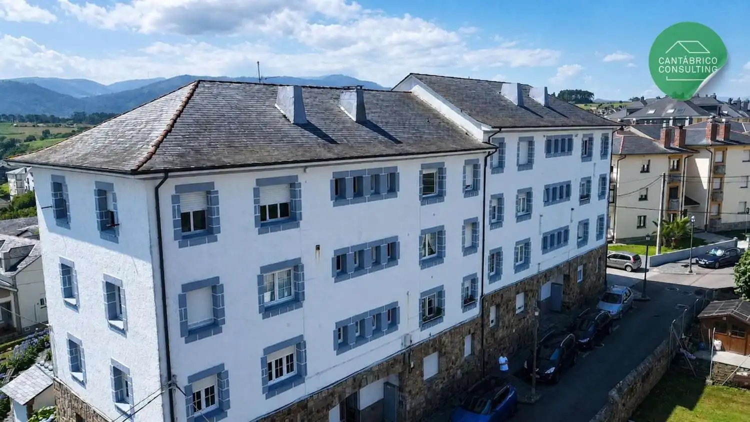 Außenansicht von Wohnung zum Verkauf in Navia mit Möbliert