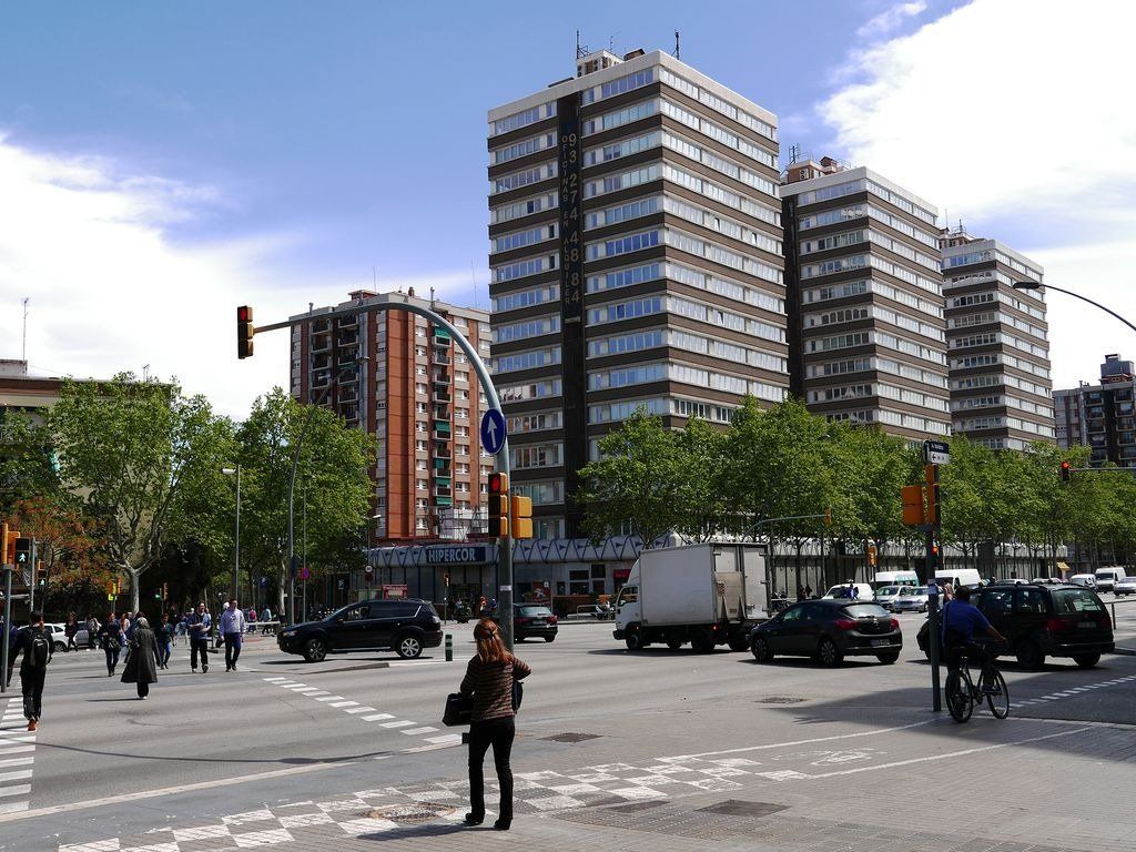 Exterior view of Building for sale in  Barcelona Capital