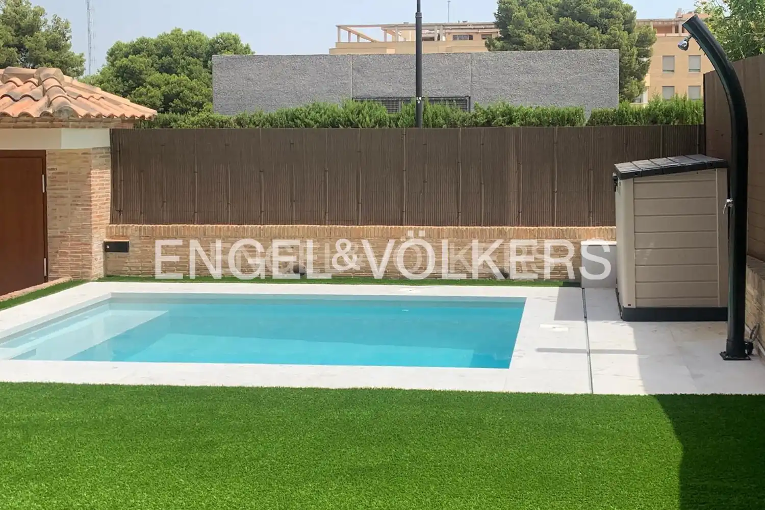 Swimming pool of Houses for rent in Torrent  with Air Conditioner, Heating and Private garden