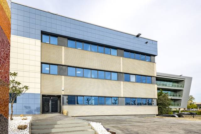 Oficina en Alquiler en Zona Industrial