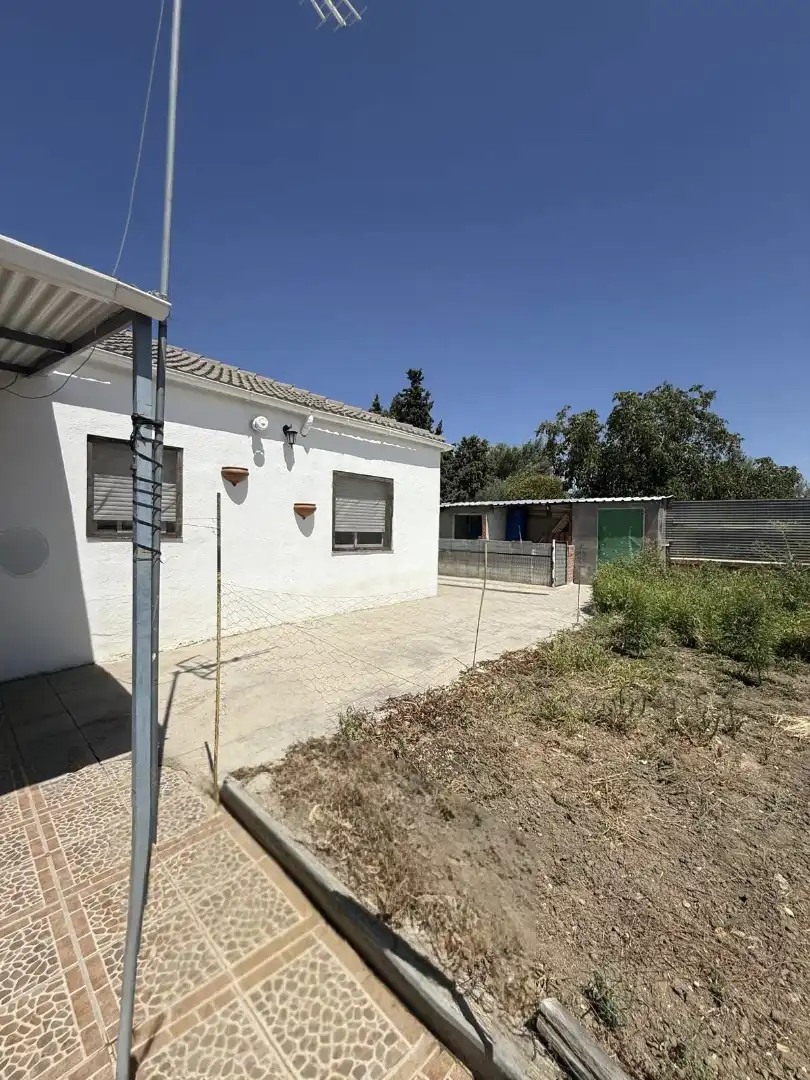 Vista exterior de Casa o chalet en venta en Ugena con Aire acondicionado, Trastero y Piscina