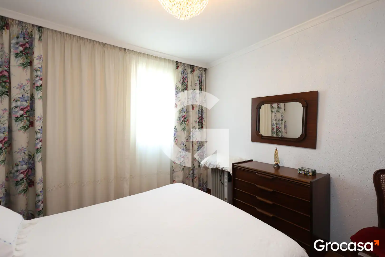Bedroom of Flat for sale in L'Hospitalet de Llobregat  with Furnished, Oven and Washing machine