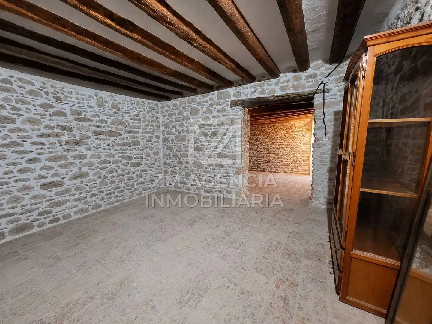 Finca rústica en venda en La Jana amb Jardí privat, Terrassa i Traster