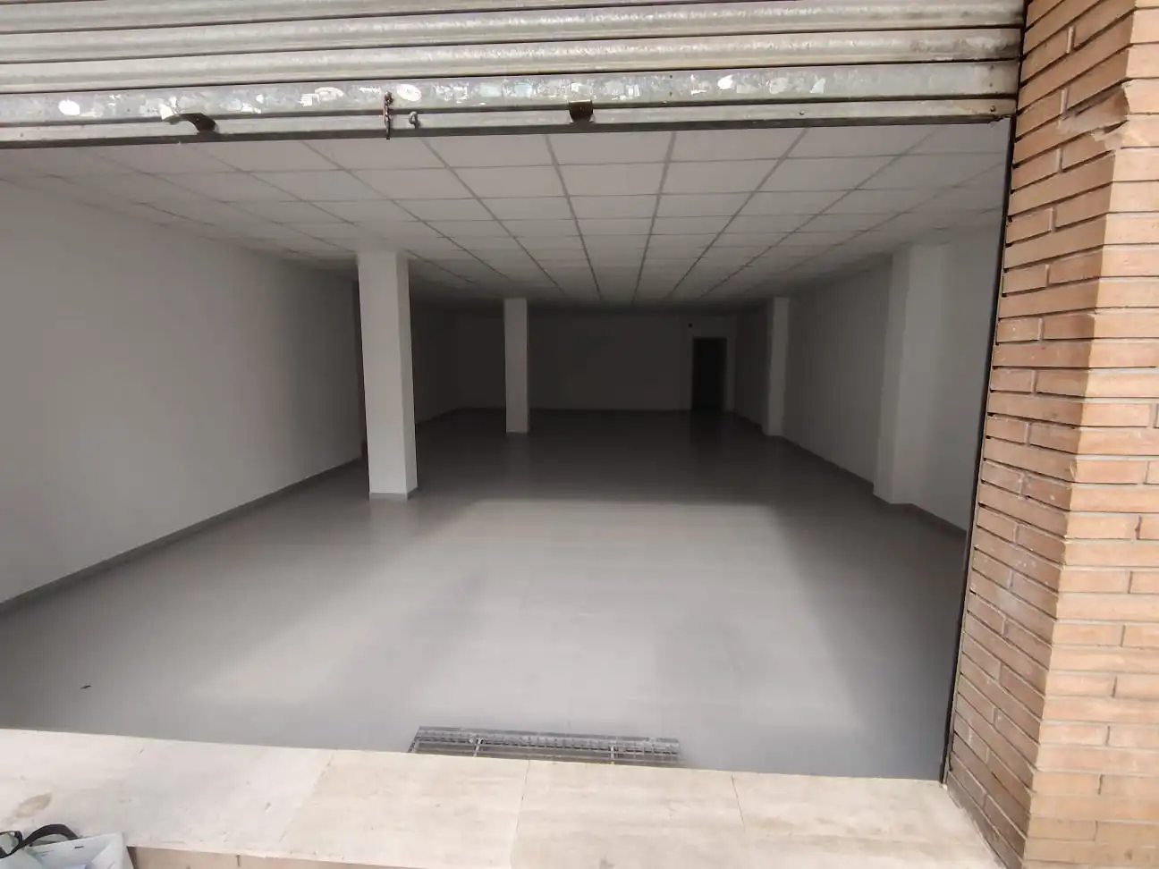 Local comercial en venda a Mercat, imagen 2