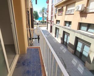 Vista exterior de Apartament en venda en Calella amb Balcó