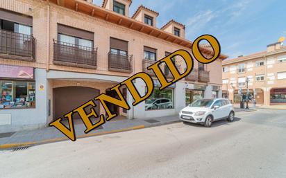 Exterior view of Duplex for sale in Griñón  with Air Conditioner, Balcony and Internet